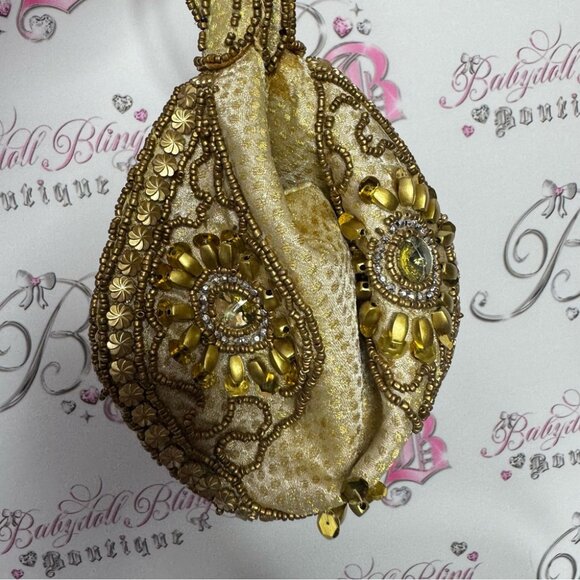 Bag Folded Handmade India-Gold Sequin Beads/Rhinestones/Wristlet/Purse/Bag round - Picture 4 of 12